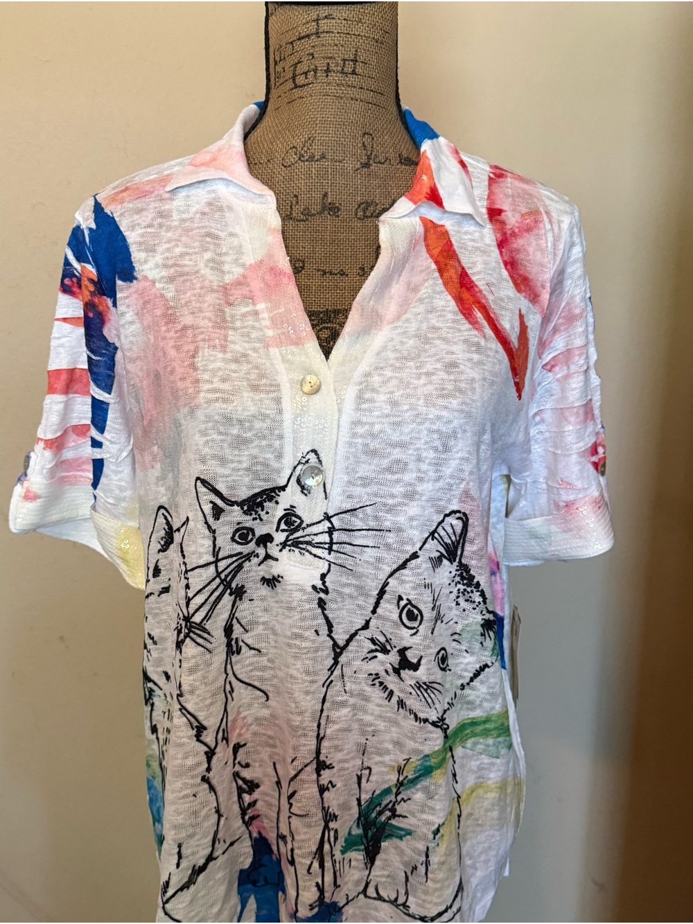 Fun cat button down top-New!
